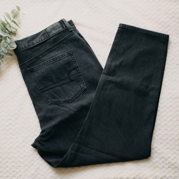 American Eagle Outfitters Denim - American Eagle Faded Black Mom Jeans